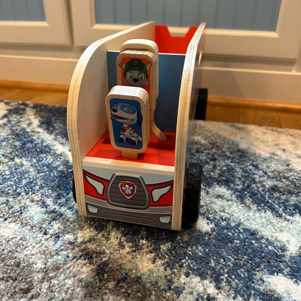 Melissa & Doug Paw Patrol match and build mission cruiser - Picture 9 of 13